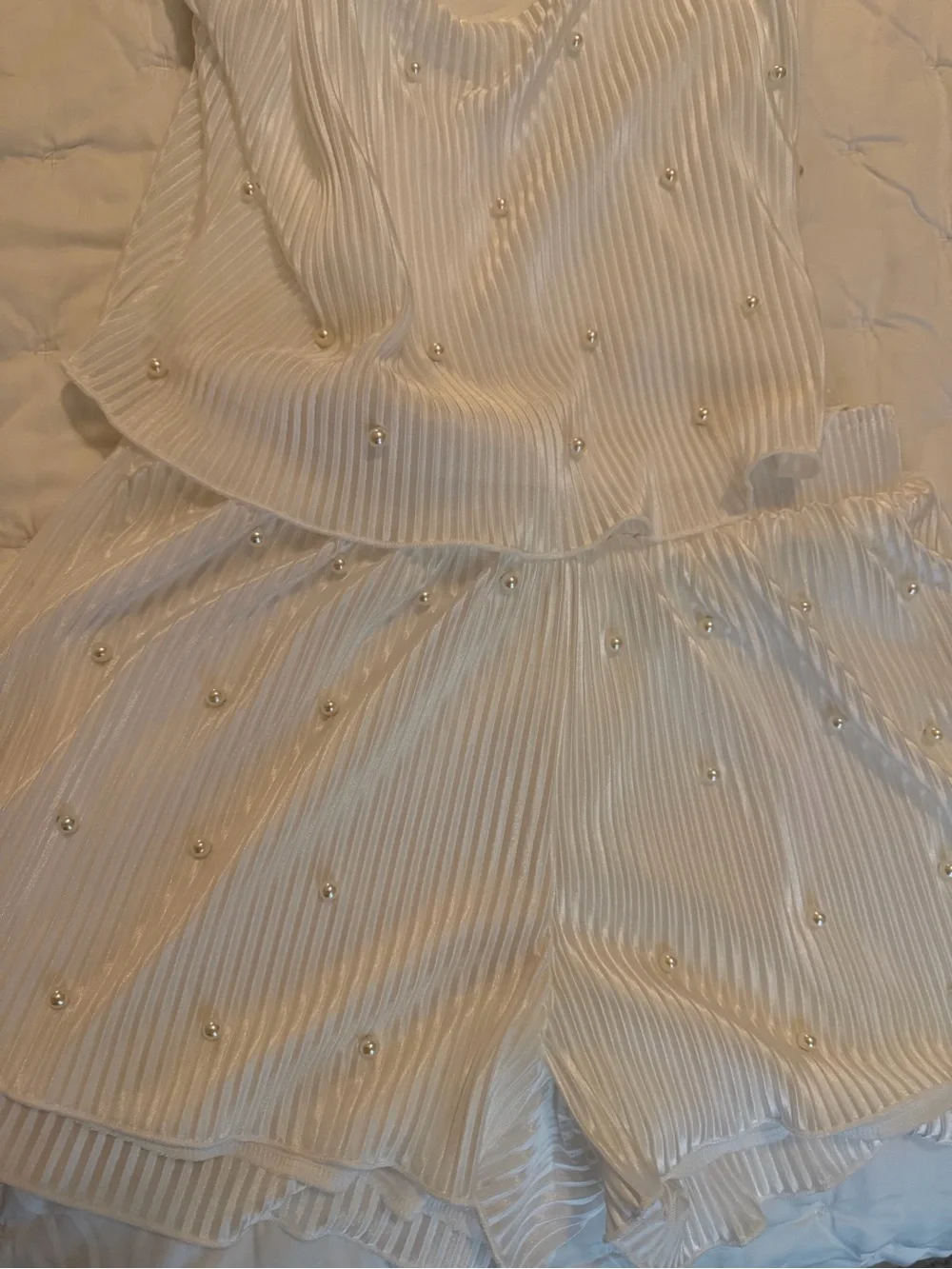 Waverles pearl set